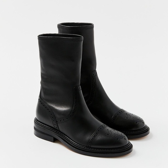 Loewe Black Boots with Logo - Picture 3 of 12
